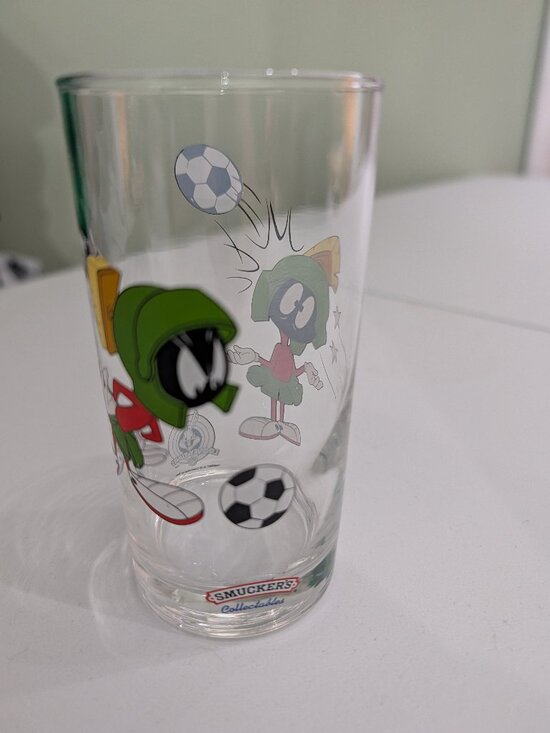 Smucker's / Looney Tunes Other - Vintage Smucker's Marvin the Martian Collectable Glass - Looney Tunes - Soccer